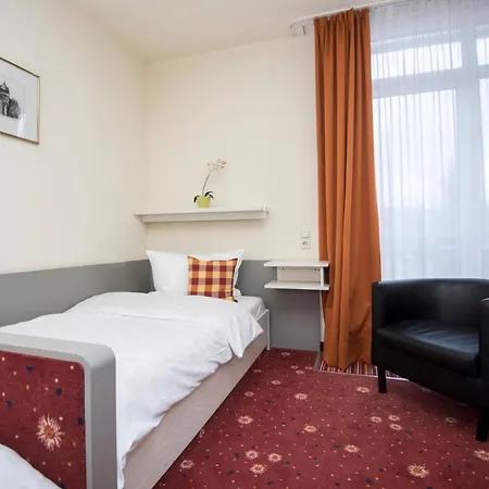 Hotel Akzent Restaurant Höhenblick 3*