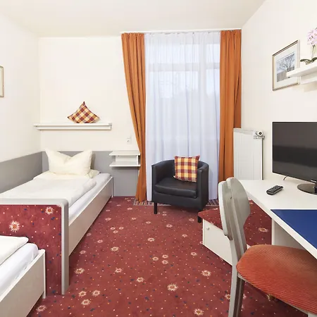 Akzent Restaurant Höhenblick 3* Muehlhausen im Taele