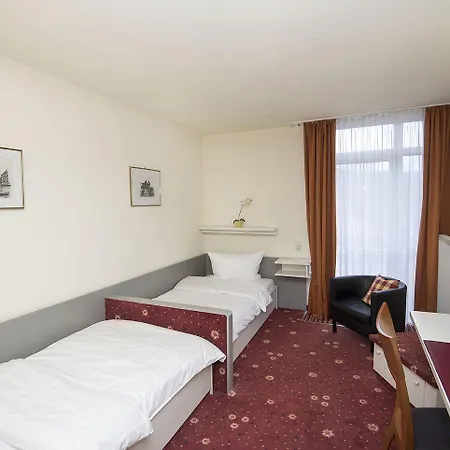 Hotell Akzent Hoehenblick Muehlhausen im Taele