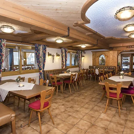 Akzent Restaurant Höhenblick Hotel 3*
