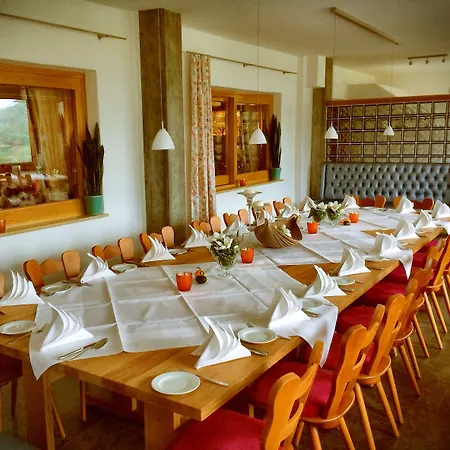 Akzent Restaurant Höhenblick 3* Muehlhausen im Taele